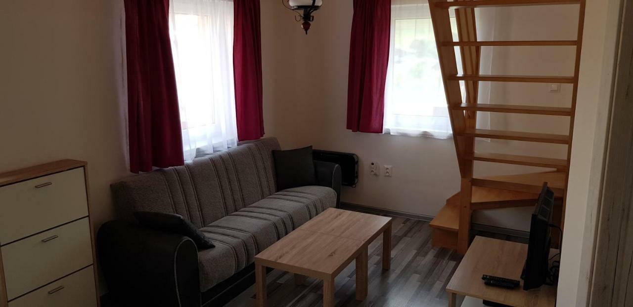 Bungalows Michalka - Podhájska Екстериор снимка