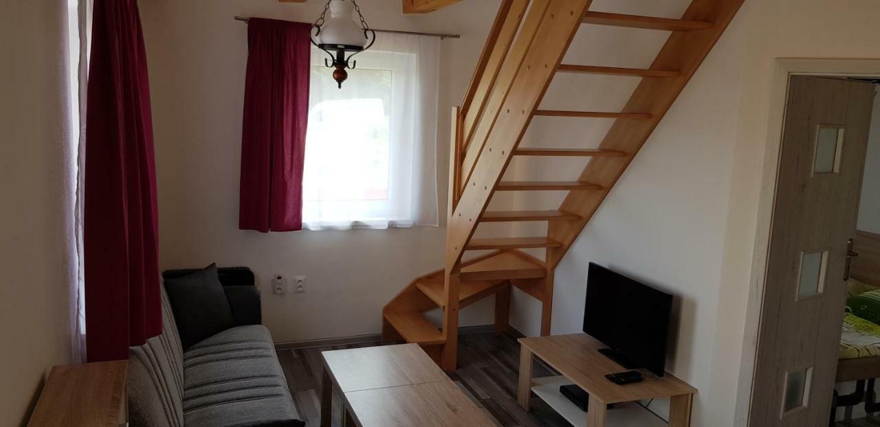 Bungalows Michalka - Podhájska Екстериор снимка